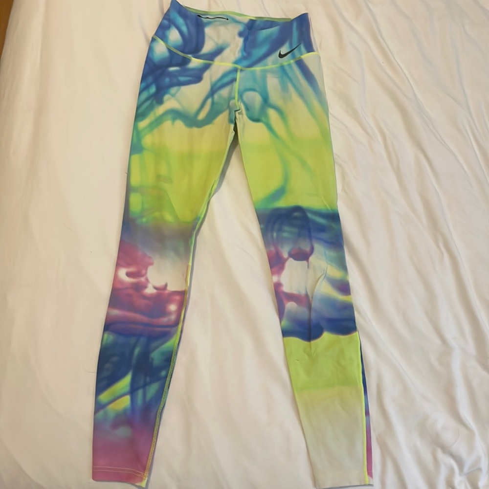 Nike leggings